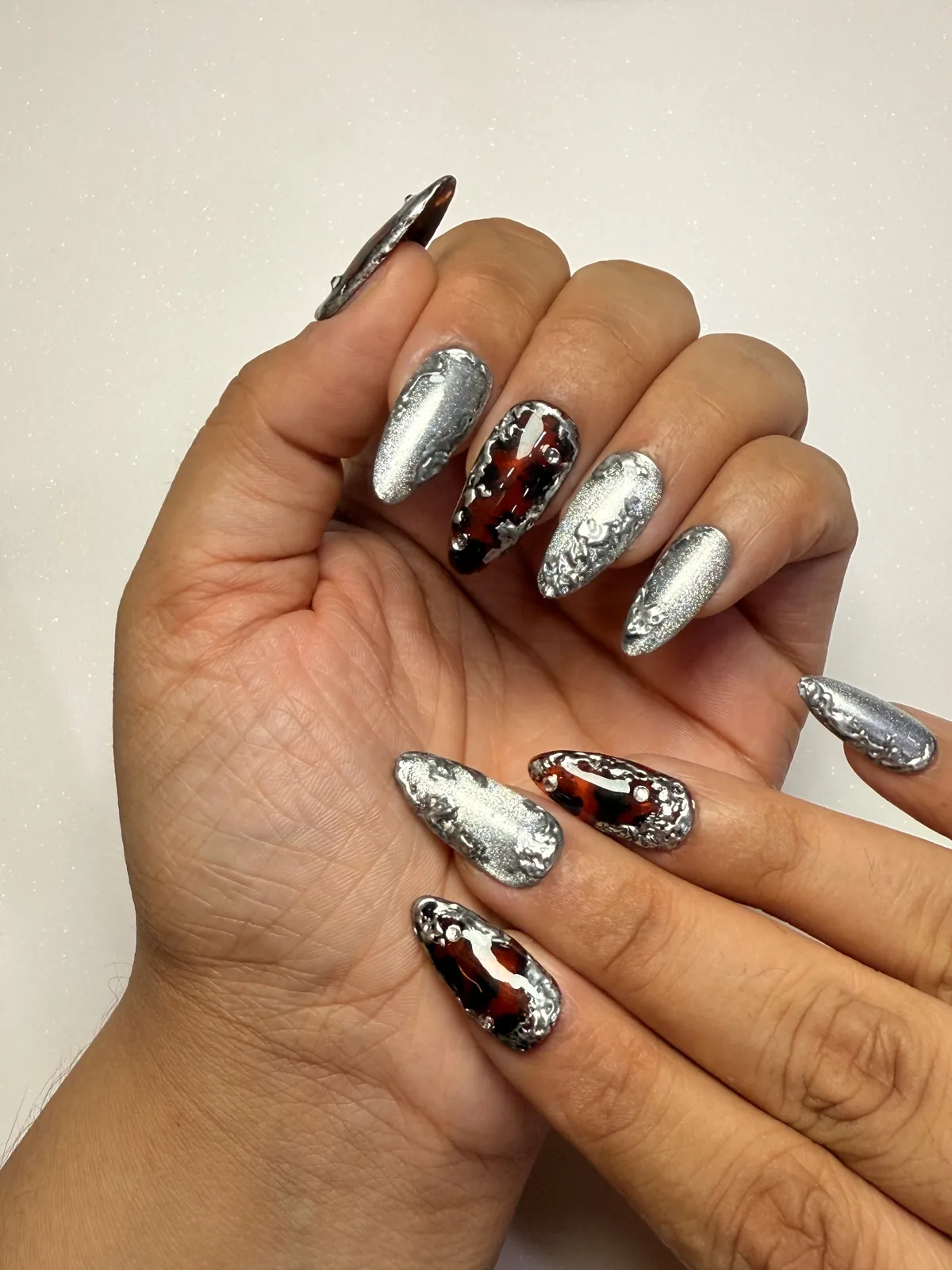 CHROME SHELL. View 3 of 7
