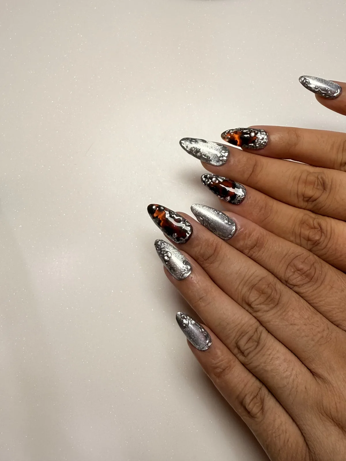 CHROME SHELL. View 4 of 7