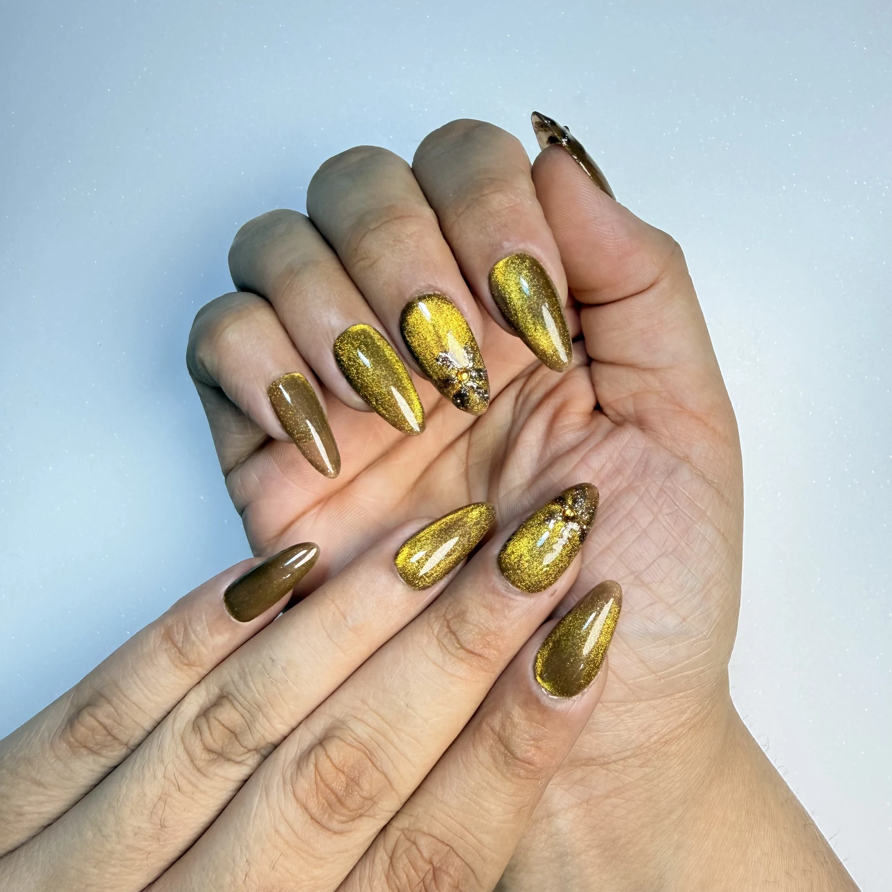 Liquid gold. View 5 of 6