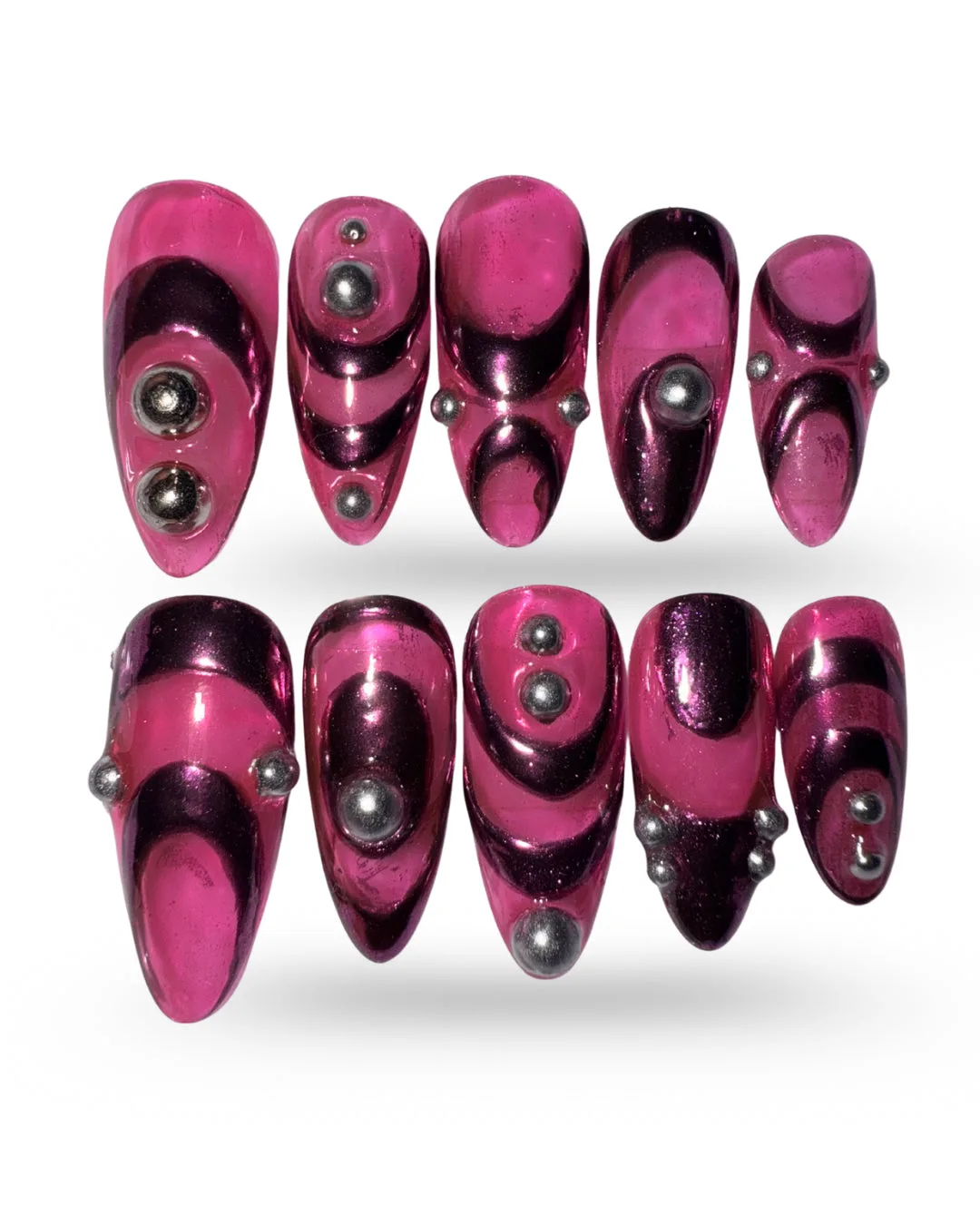PHANTOM ROSÉ. Hand-painted chrome press-on nails