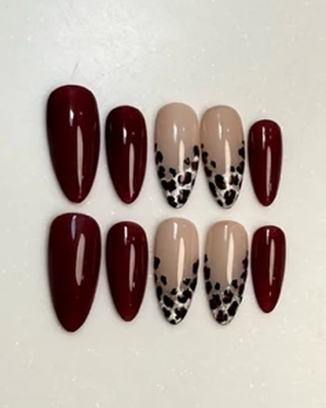 Rare instinct. Hand-painted night of gold press-on nails