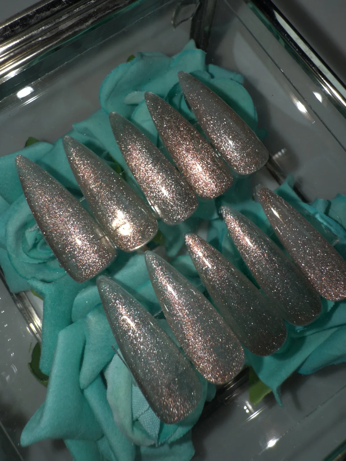 SNAKE INSPIRED. Hand-painted universal designs press-on nails
