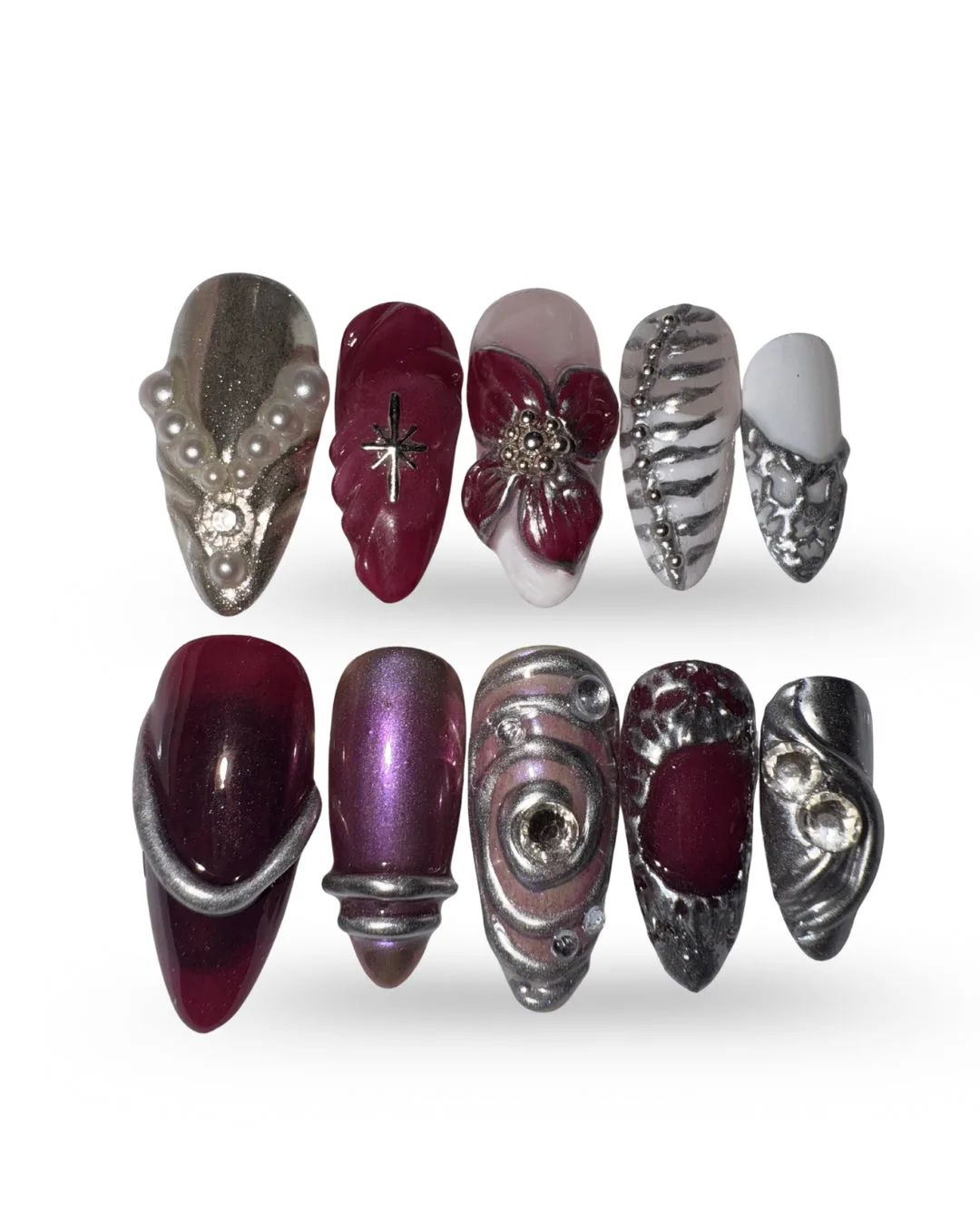 VELVET ROUGE. Hand-painted chrome press-on nails
